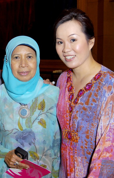 Emilia with Raja Fuziah
