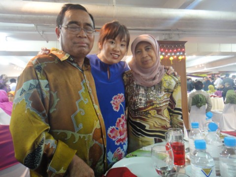 Emilia with Dato Rozali & YM Raja Fuziah